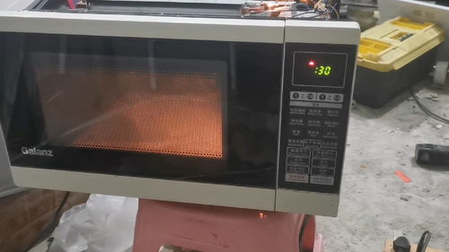 微波爐按鍵失靈的檢修全攻略 從癥狀到解決方案